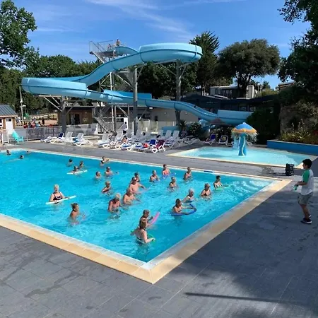Parque de Campismo 4 Etoiles - Piscine - Ccaaeah *